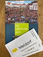Bürgerverein Meldorf 750-Jahr-Feier-Jubiläumsbuch der Stadt Meldorf mit Flyern des Bürgervereins Meldorf